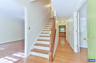 1012 Wildmere Pl, Charlottesville, VA 22901 - Photo 3