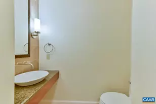 1012 Wildmere Pl, Charlottesville, VA 22901 - Photo 5