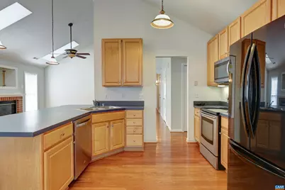 685 Courtyard Ct, Charlottesville, VA 22903 - Photo 13