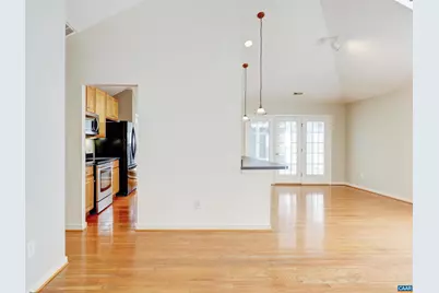 685 Courtyard Ct, Charlottesville, VA 22903 - Photo 9