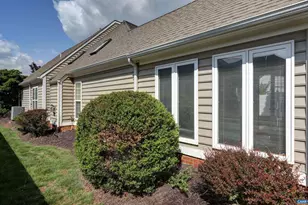 685 Courtyard Ct, Charlottesville, VA 22903 - Photo 23