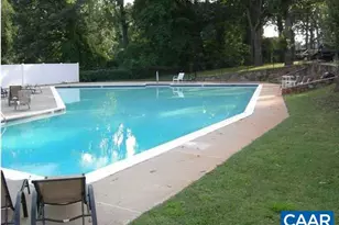 1800 Jefferson Park Ave, Charlottesville, VA 22903 - Photo 3