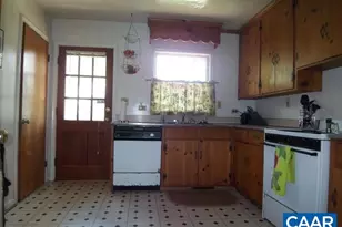 1705 Burnley Ave, Charlottesville, VA 22903 - Photo 9