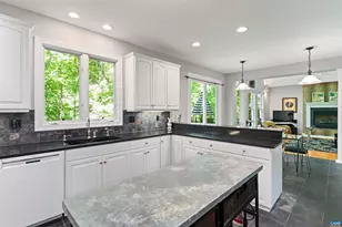 912 King William Dr, Charlottesville, VA 22901 - Photo 17