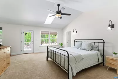 3310 Woodcreek Dr, Charlottesville, VA 22911 - Photo 19