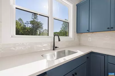 302 Flint Dr, Charlottesville, VA 22903 - Photo 13