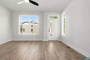 302 Flint Dr, Charlottesville, VA 22903 - Photo 3