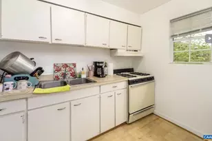 2517 Hydraulic Rd, Charlottesville, VA 22901 - Photo 7
