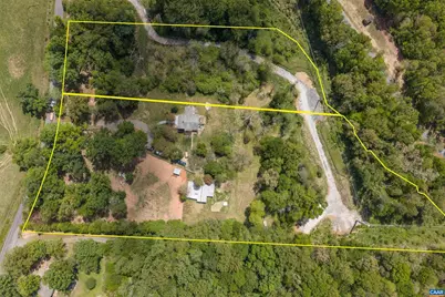 418 James River Rd, Scottsville, VA 24590 - Photo 3