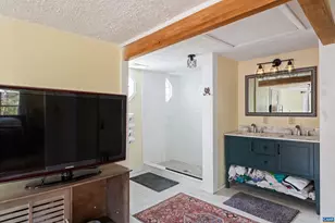 418 James River Rd, Scottsville, VA 24590 - Photo 25