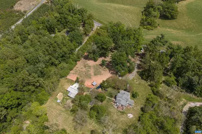 418 James River Rd, Scottsville, VA 24590 - Photo 61