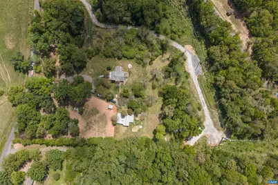 418 James River Rd, Scottsville, VA 24590 - Photo 57