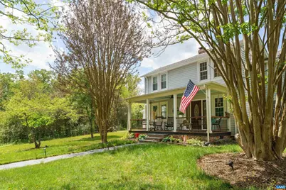 418 James River Rd, Scottsville, VA 24590 - Photo 31