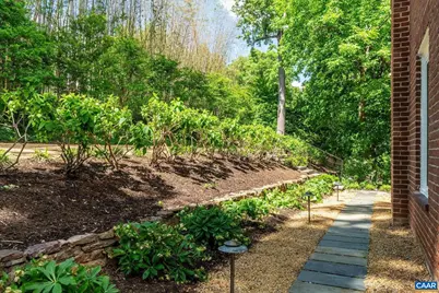 1627 Oxford Rd, Charlottesville, VA 22903 - Photo 31