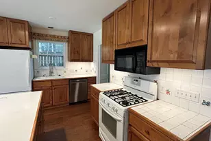 1618 Oxford Rd, Charlottesville, VA 22903 - Photo 11