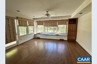 1618 Oxford Rd, Charlottesville, VA 22903 - Photo 9