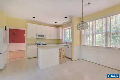 315 Pleasant Pl, Charlottesville, VA 22911 - Photo 7