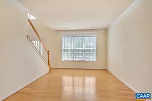 315 Pleasant Pl, Charlottesville, VA 22911 - Photo 3