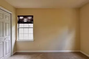 4644 Briarwood Dr, Charlottesville, VA 22911 - Photo 9