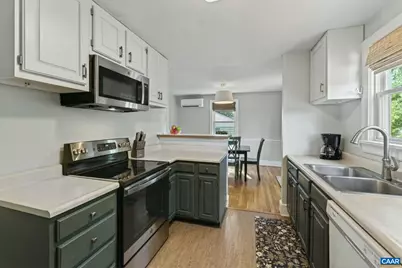 1023 Forest Hills Ave, Charlottesville, VA 22903 - Photo 17