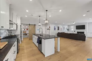 552 Belluno Ln, Charlottesville, VA 22911 - Photo 5