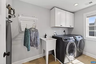 552 Belluno Ln, Charlottesville, VA 22911 - Photo 35