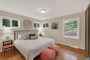 1408 Baker St, Charlottesville, VA 22903 - Photo 17