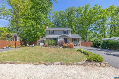 134 W Park Dr, Charlottesville, VA 22901 - Photo 3