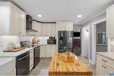 134 W Park Dr, Charlottesville, VA 22901 - Photo 33