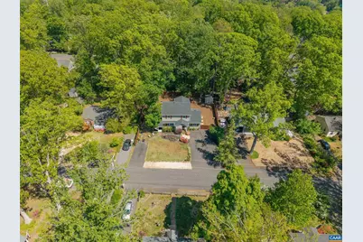 134 W Park Dr, Charlottesville, VA 22901 - Photo 67