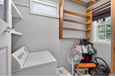 518 NE 8th St, Charlottesville, VA 22902 - Photo 11