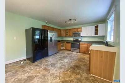 405 E King St, Gordonsville, VA 22942 - Photo 5