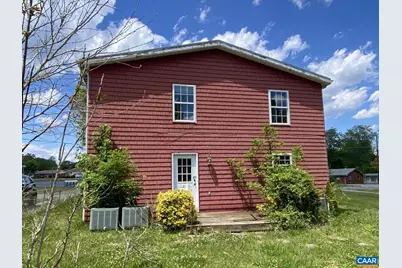405 E King St, Gordonsville, VA 22942 - Photo 17