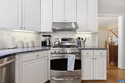 1260 River Chase Ln, Charlottesville, VA 22901 - Photo 17