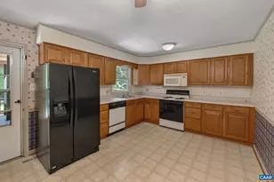 1333 Auburn Dr, Charlottesville, VA 22902 - Photo 13