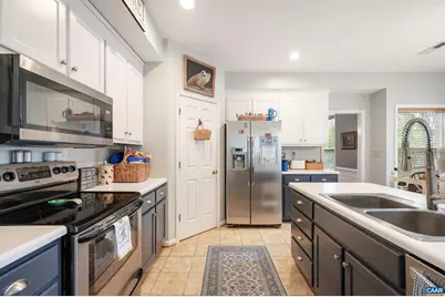 989 Clearfields Ln, Crozet, VA 22932 - Photo 9