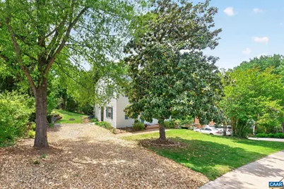 1708 Vermira Pl, Charlottesville, VA 22901 - Photo 31