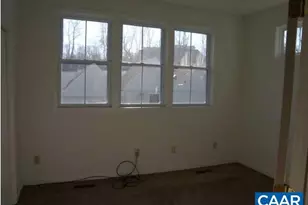 1122 E Market St, Charlottesville, VA 22902 - Photo 5