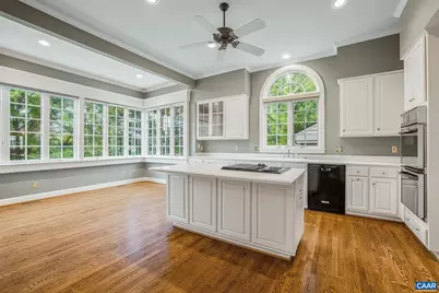 555 Dryden Pl, Charlottesville, VA 22903 - Photo 19