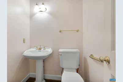 555 Dryden Pl, Charlottesville, VA 22903 - Photo 27