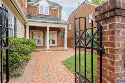 555 Dryden Pl, Charlottesville, VA 22903 - Photo 3