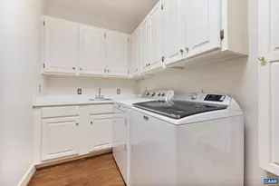 555 Dryden Pl, Charlottesville, VA 22903 - Photo 39