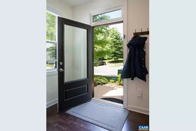 148 Junction Ln, Charlottesville, VA 22902 - Photo 3