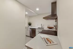 1408 Baker St, Charlottesville, VA 22903 - Photo 33