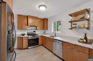 1408 Baker St, Charlottesville, VA 22903 - Photo 9