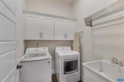 542 Drumin Rd, Keswick, VA 22947 - Photo 11