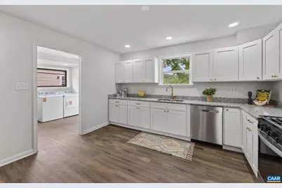 908 Rives St, Charlottesville, VA 22902 - Photo 11