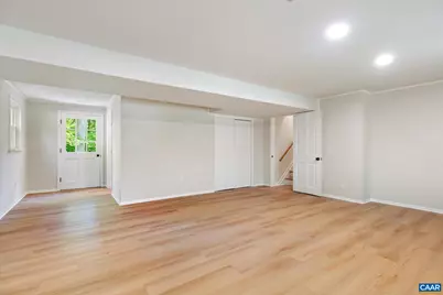 309 Crestfield Ct, Charlottesville, VA 22911 - Photo 27
