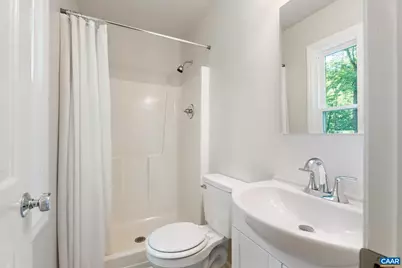 309 Crestfield Ct, Charlottesville, VA 22911 - Photo 19