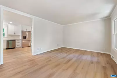 309 Crestfield Ct, Charlottesville, VA 22911 - Photo 7